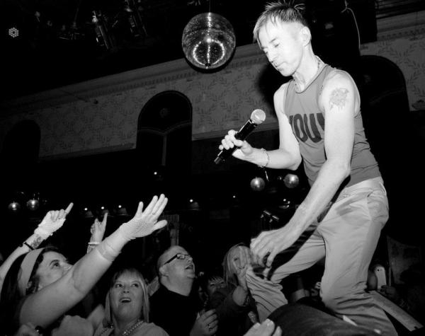 285643_10151459957454908_1778859237_n