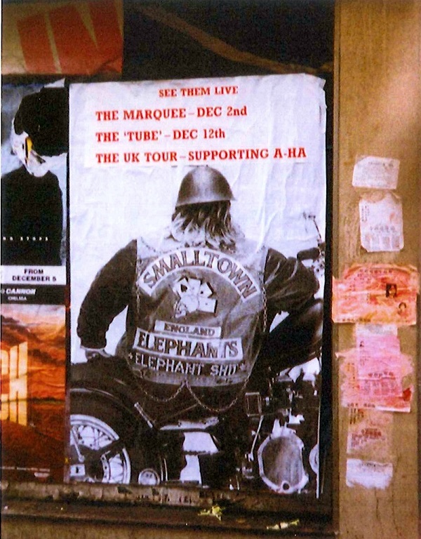 Billboard Poster Smalltown Elephants